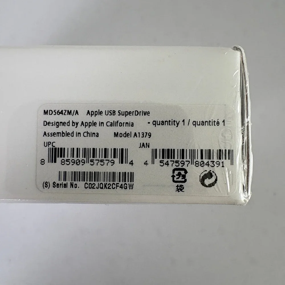 Apple USB SuperDrive A1379 External CD DVD Optical Drive MD564ZM/A New Sealed